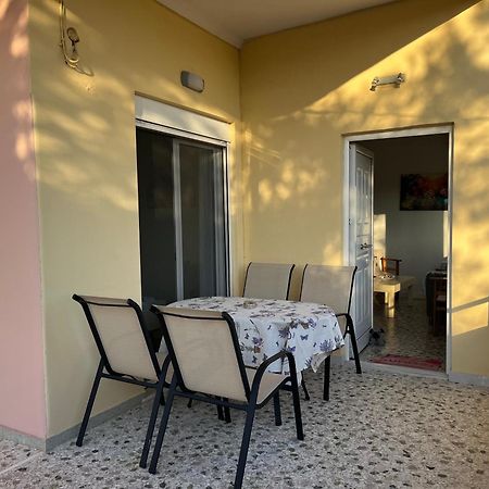 Athens Riviera: 2 Bed / 3' Walk From The Beach Agia Marina  外观 照片
