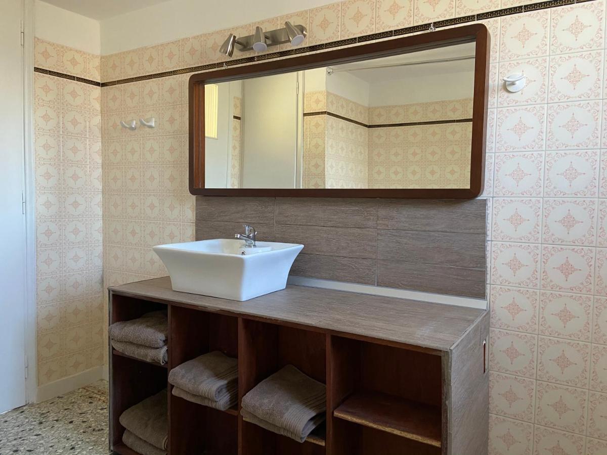 Athens Riviera: 2 Bed / 3' Walk From The Beach Agia Marina  外观 照片